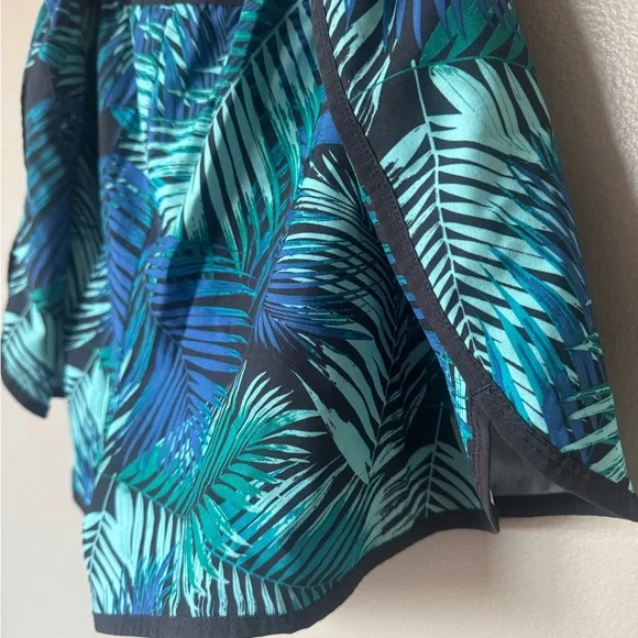 EUC Tropical Leaf Print Patterned Women's Shorts L Large - Picture 7 of 7